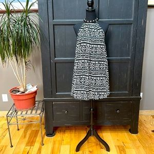 Meghan Los Angeles dress